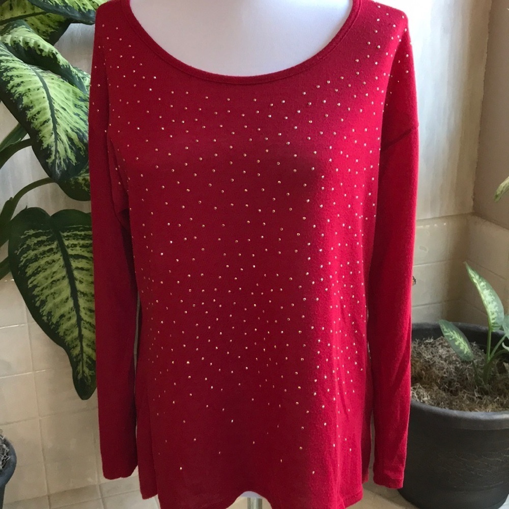 Chris & Carol red high-low top with gold stud trim
